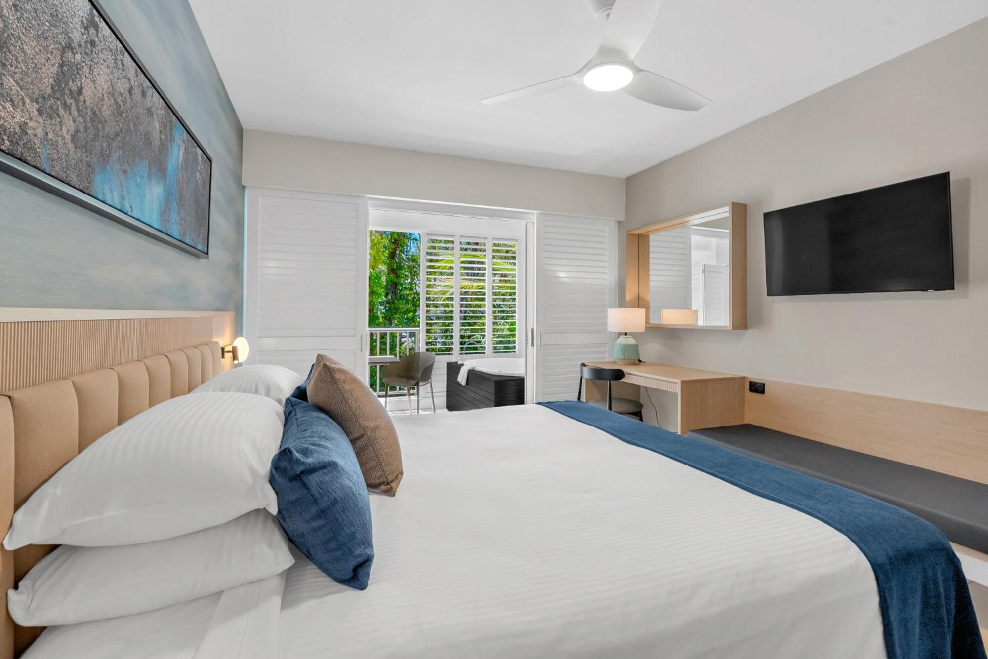 Elysium Private Apartments At Beach Club & Spa Palm Cove Kültér fotó