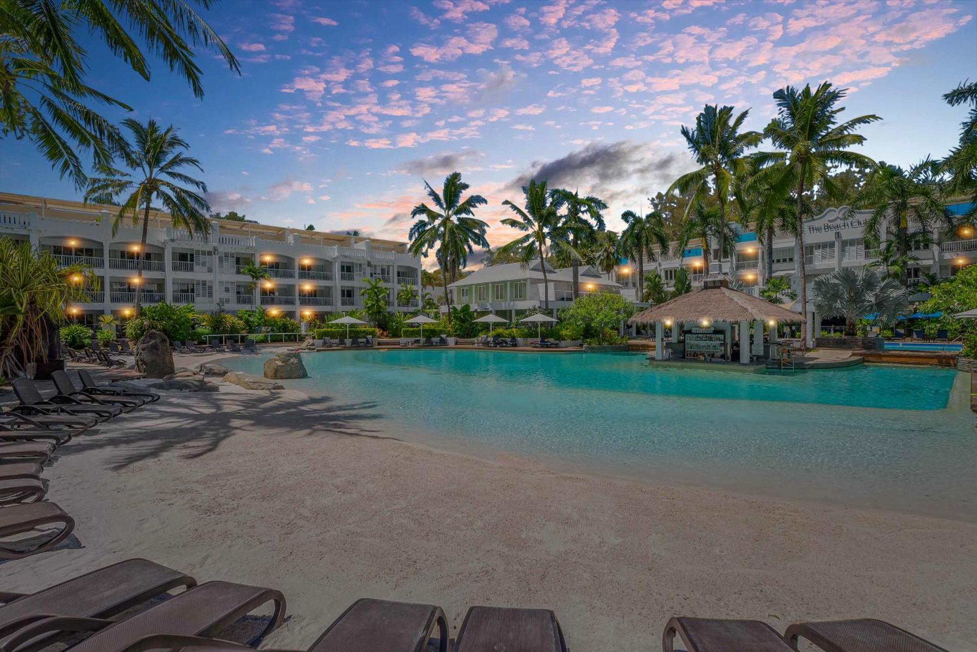 Elysium Private Apartments At Beach Club & Spa Palm Cove Kültér fotó