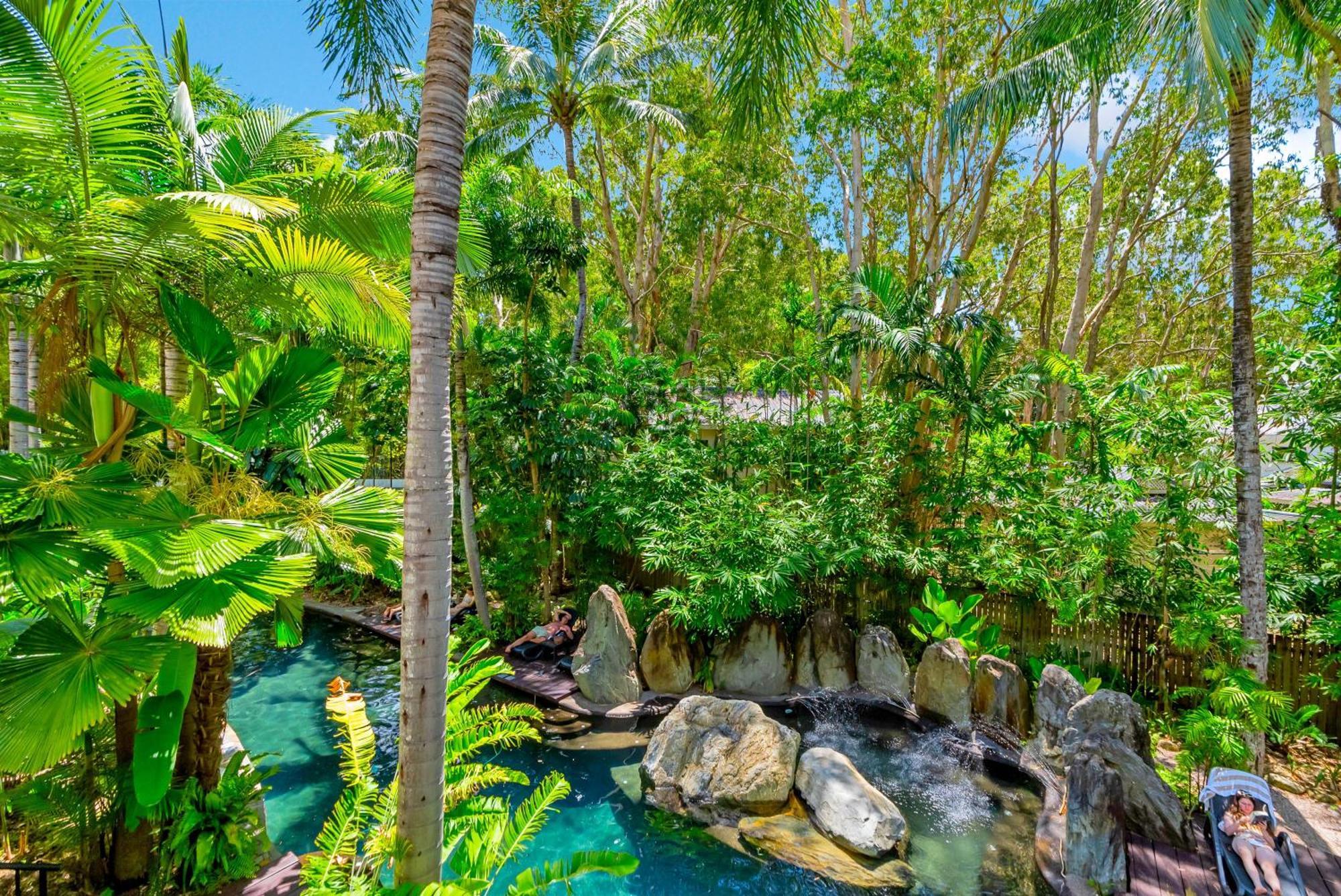 Elysium Private Apartments At Beach Club & Spa Palm Cove Kültér fotó