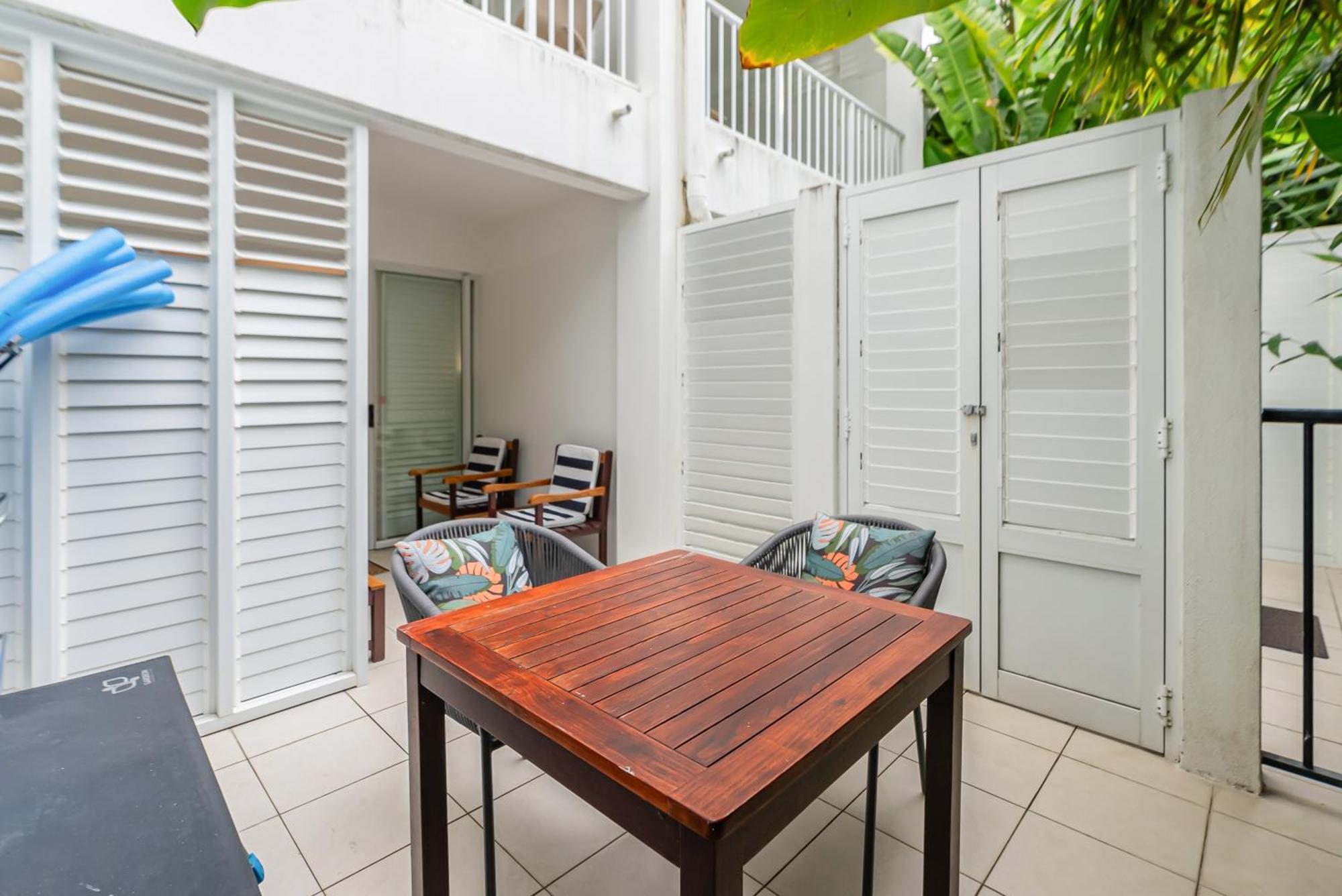 Elysium Private Apartments At Beach Club & Spa Palm Cove Kültér fotó