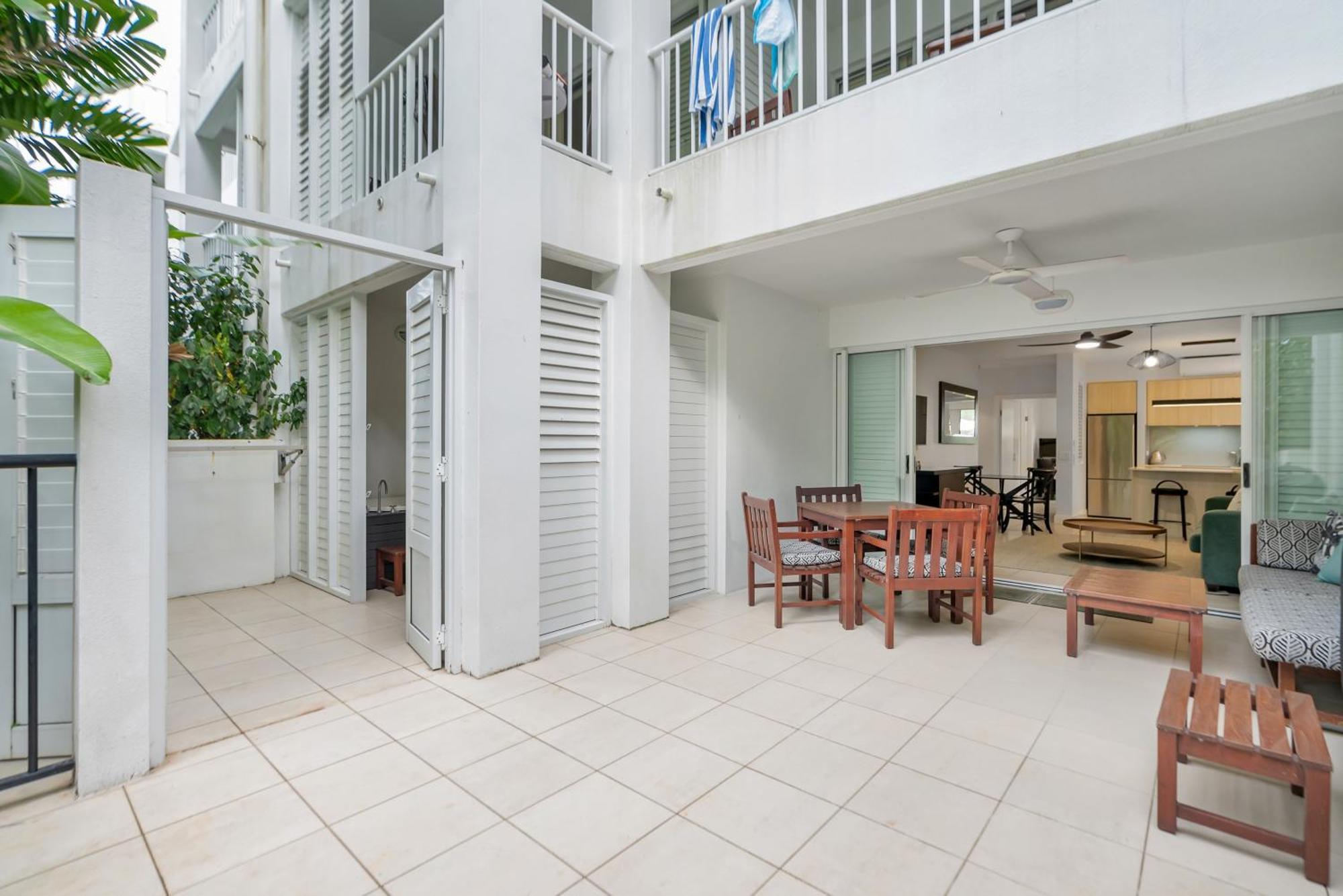 Elysium Private Apartments At Beach Club & Spa Palm Cove Kültér fotó