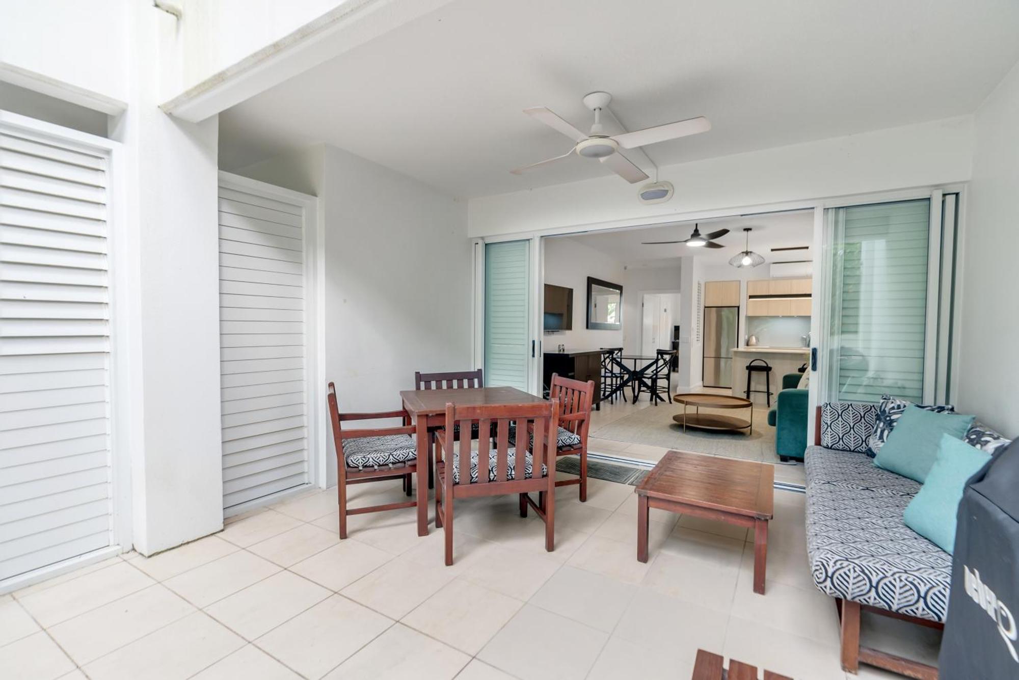 Elysium Private Apartments At Beach Club & Spa Palm Cove Kültér fotó