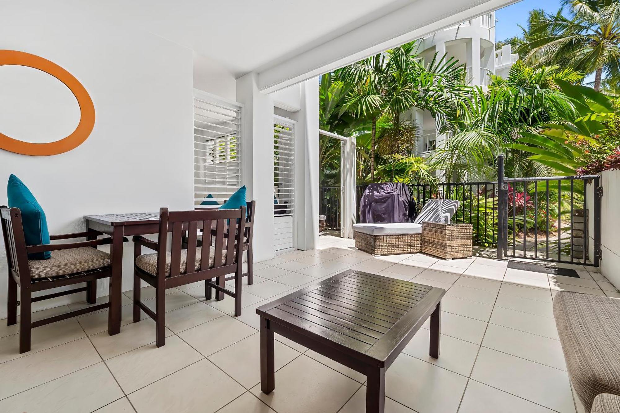 Elysium Private Apartments At Beach Club & Spa Palm Cove Kültér fotó