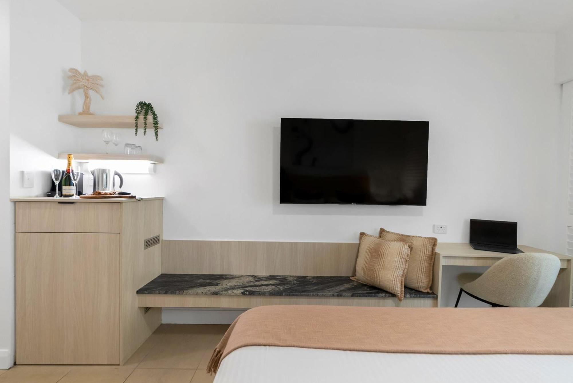 Elysium Private Apartments At Beach Club & Spa Palm Cove Kültér fotó